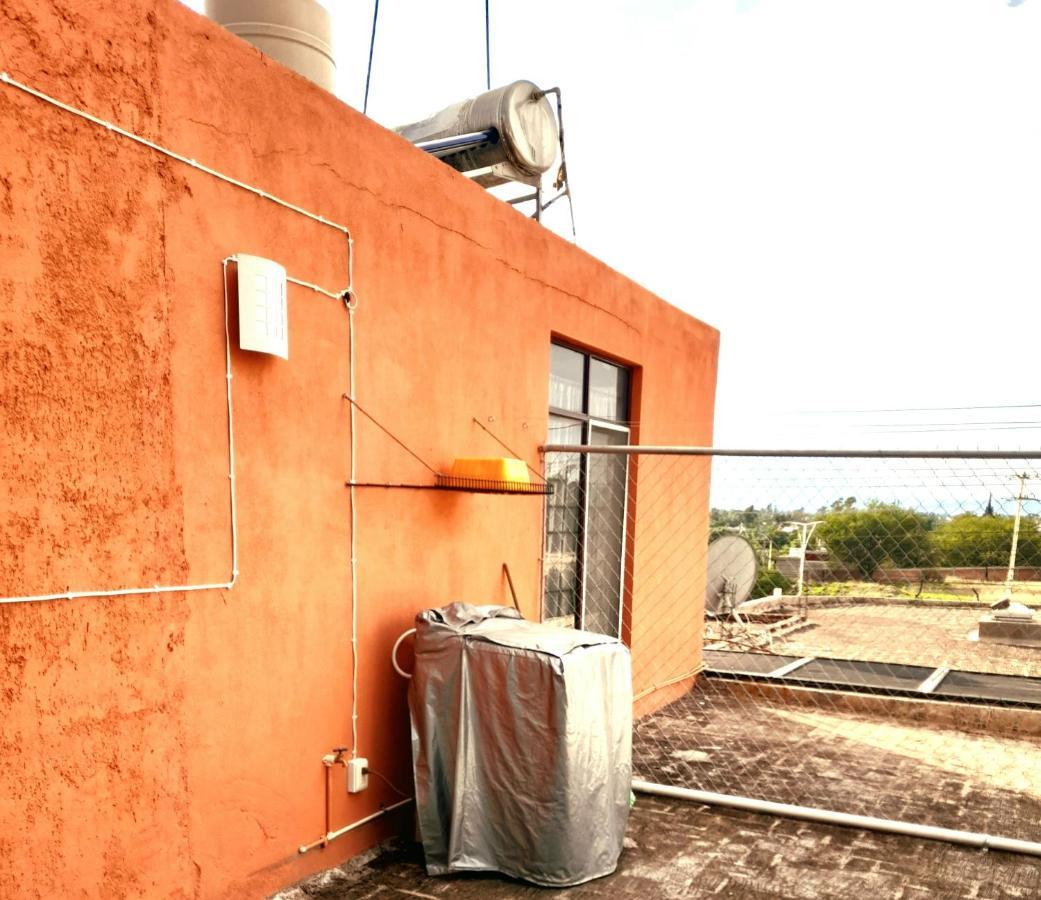 Suite Amplia Privada A 8 Min Del Centro Aguascalientes Exterior photo
