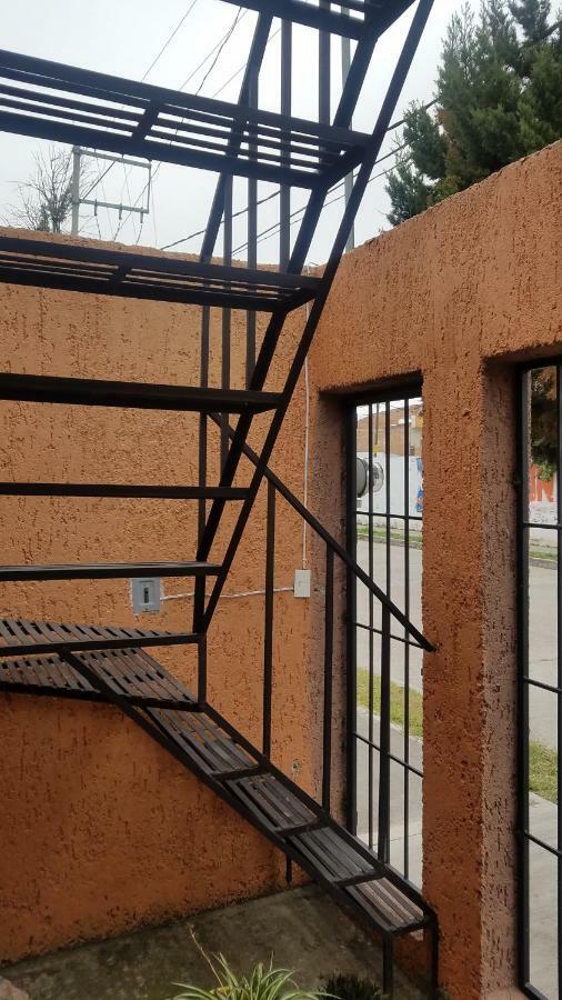 Suite Amplia Privada A 8 Min Del Centro Aguascalientes Exterior photo